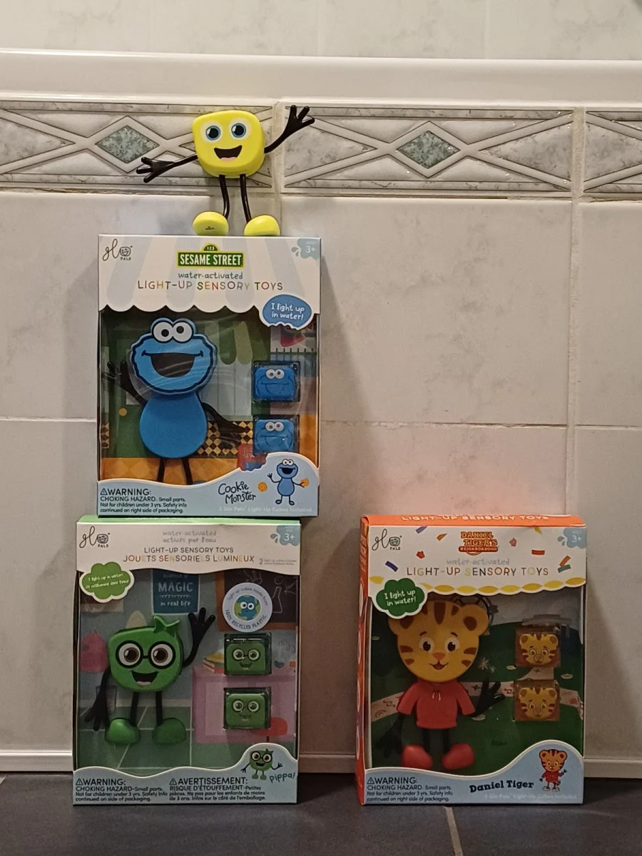 Glo Pals Badspeelgoed Sensorisch Light-Up Poppetje en Cubes Daniel Tiger - Image 11