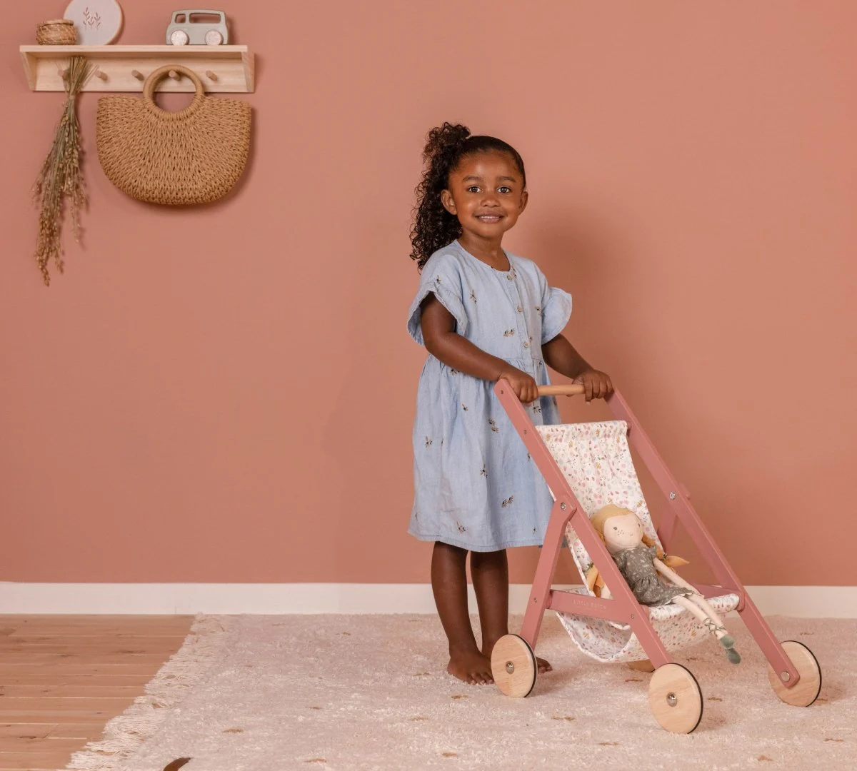 Little Dutch Houten Speelgoed Poppen Buggy - Image 5
