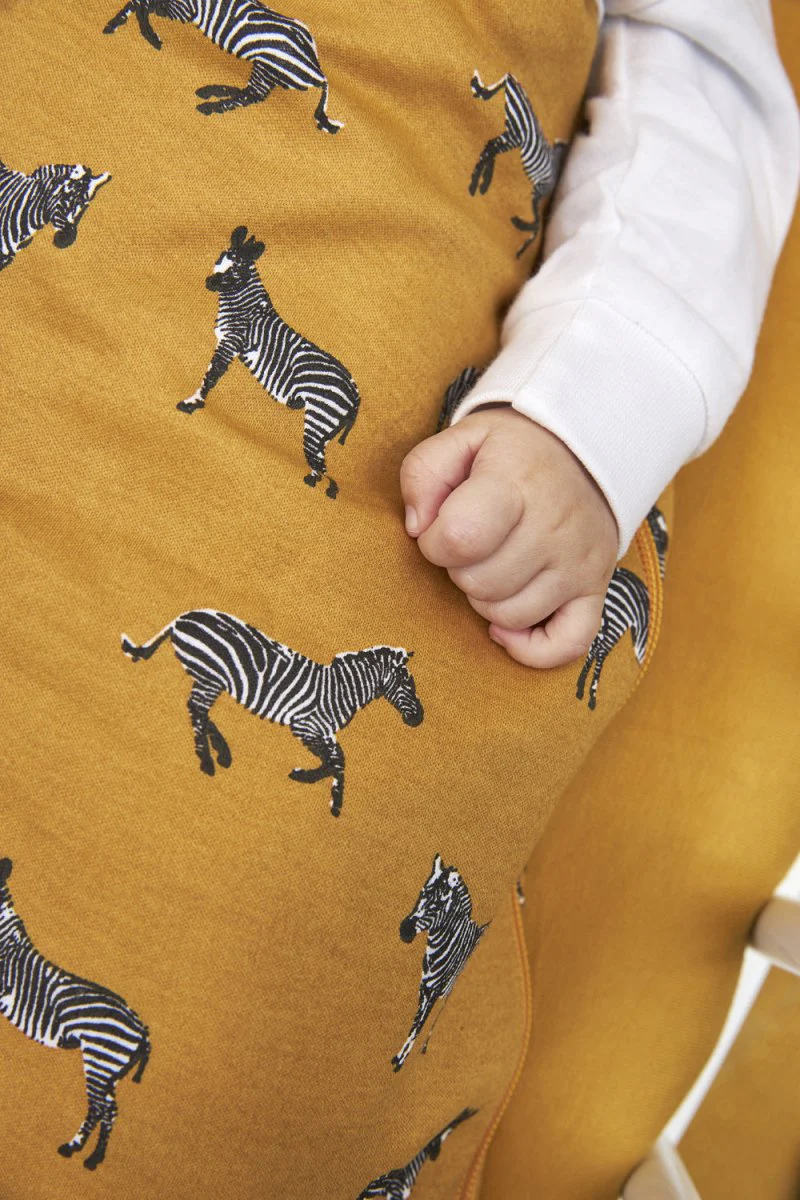 Meyco Slaapzak Baby Winter Rond Zebra Animal Honey Gold - Image 3