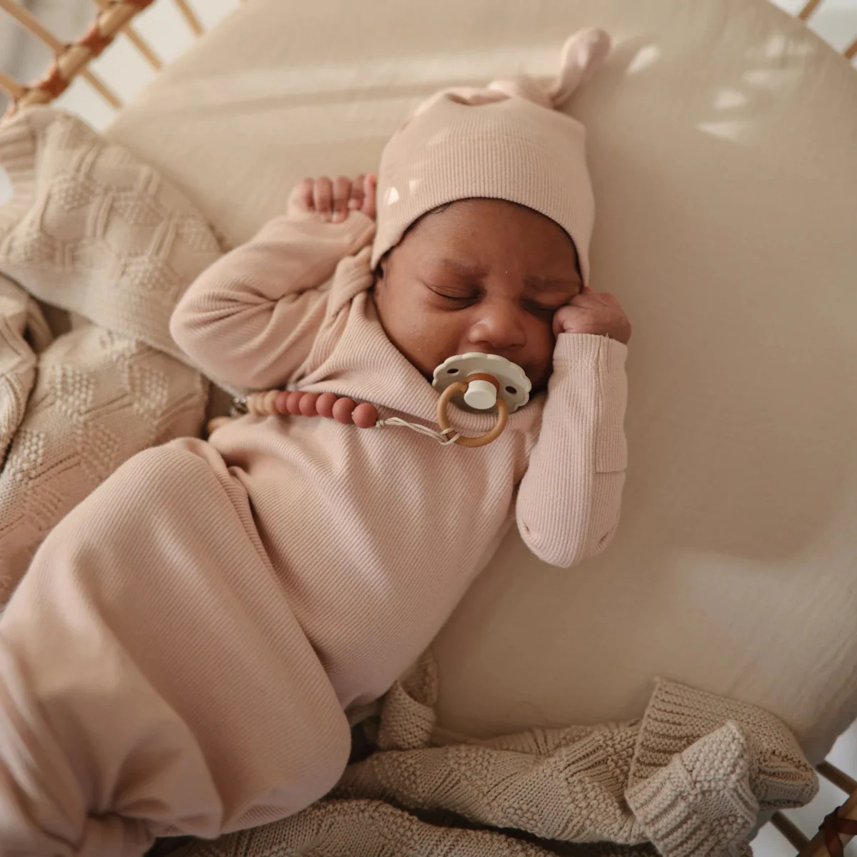 Mushie Babymutsje Blush - Image 4