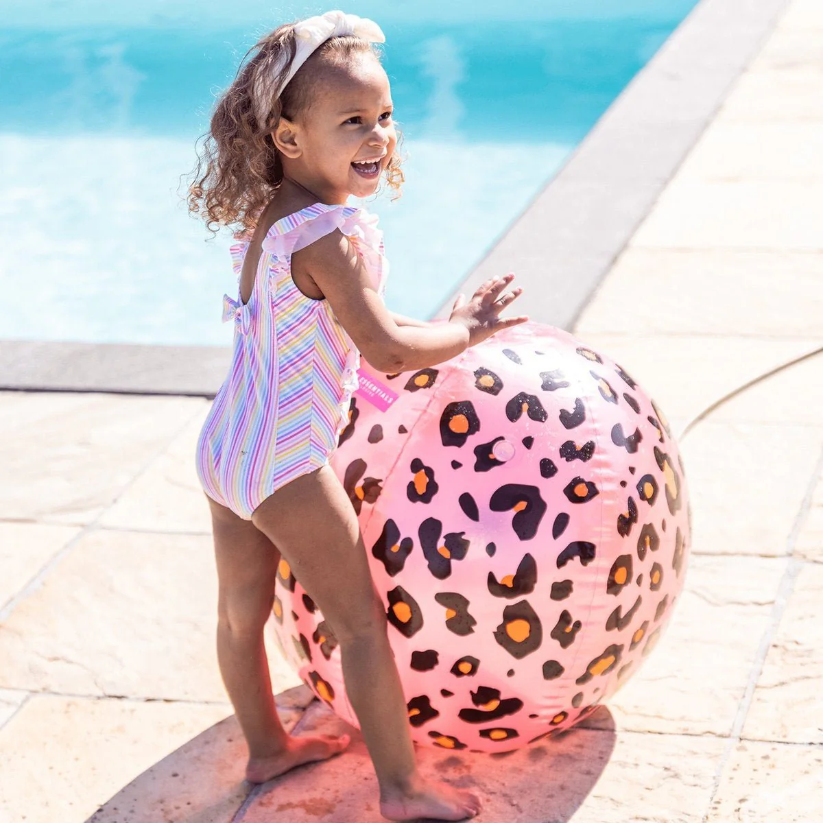 Swim Essentials Strandbal Met Sproeiers Panterprint 57Cm - Image 4